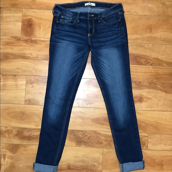 HOLLISTER dark wash jeans - Picture 1 of 6